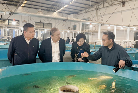 秦皇岛市科学技术局冯智恩局长到中国水产科学研究院北戴河中心实验站调研交流